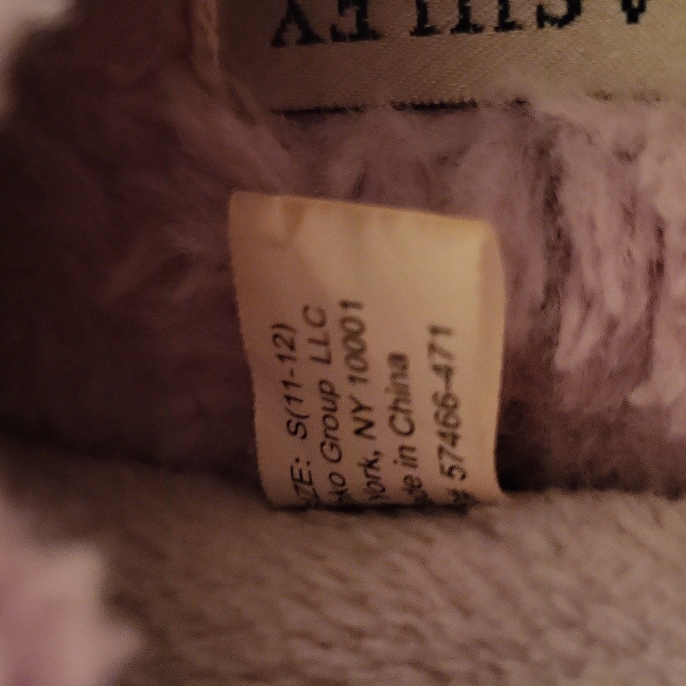 Laura Ashley Lilac Kids Slippers - Picture 3 of 3
